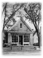 The Prentis Store - A Colonial Williamsburg brick cottage